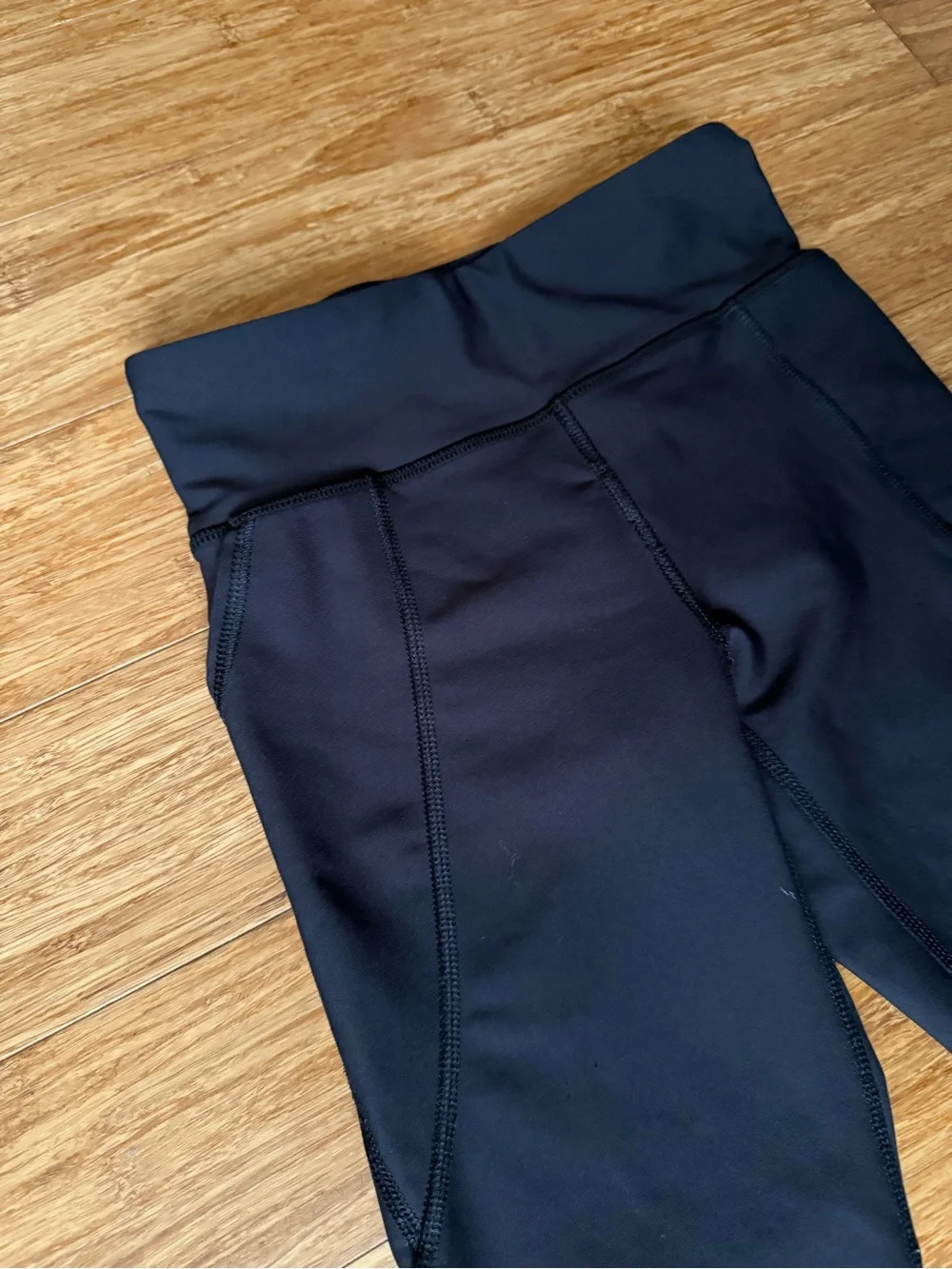 Old Navy Active Powersoft High Rise Girls Black Stretch Go-Dry Leggings - M (8)